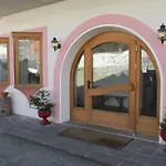 Garni Miramonti 호텔 팔카데