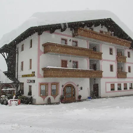 Hotel Garni Miramonti 3*