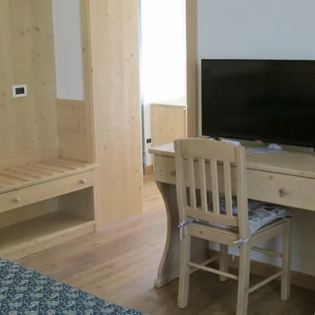 호텔 Garni Miramonti 팔카데