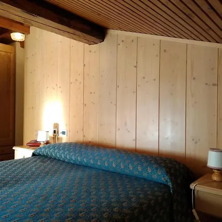 Garni Miramonti 3* 팔카데