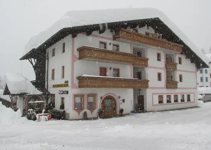 Hotel Garni Miramonti 3*