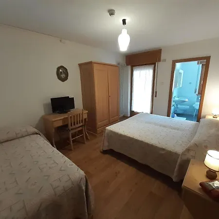 Hotel Garnì Miramonti 3*