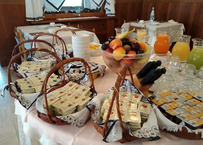 Hotel Garnì Miramonti